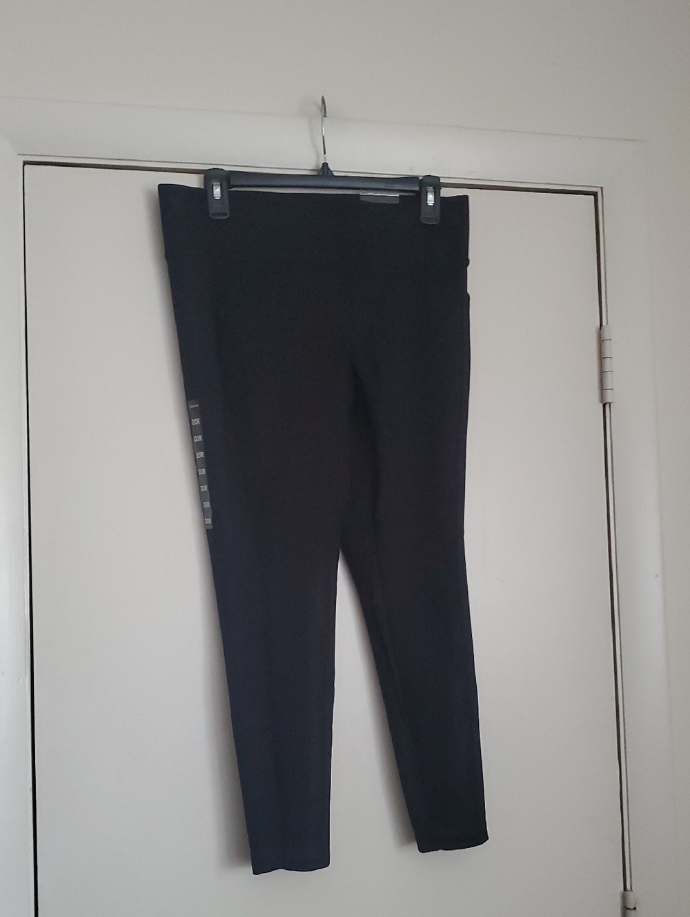 *NWT* Torrid Black Stretch High-Waist Leggings